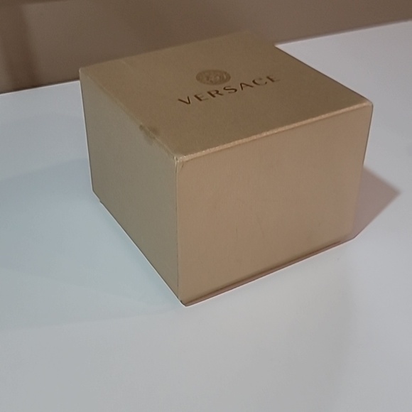 VERSACE Gold Square Watch Box - Picture 3 of 6